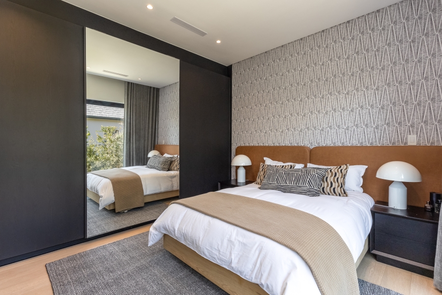 4 Bedroom Property for Sale in Pearl Valley at Val de Vie Western Cape